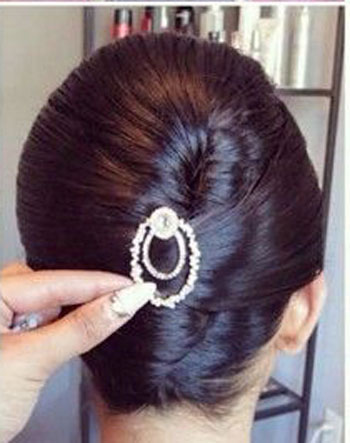 amazing simple chignon hair collection 5 step6