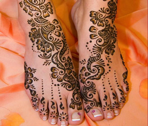 Simple Mehndi Designs Pics 3