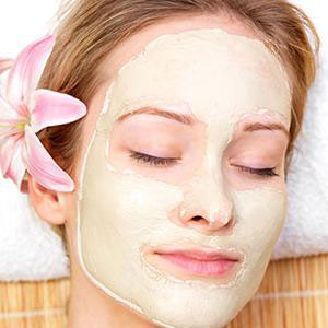 How To Make a Marigold Facial Mask1