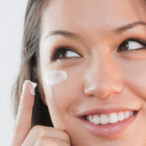 how to apply eye cream