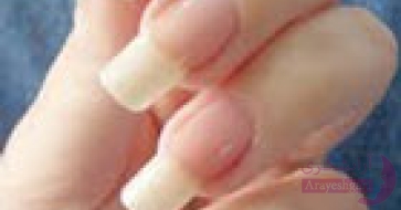 چگونه ناخن های بلند داشته باشیم